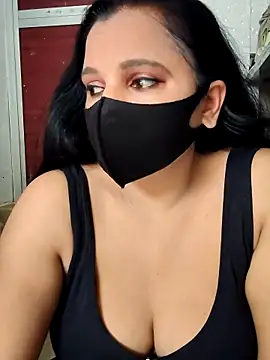 Snapshot of Lusty_mussty chatting on June 21, 5:54 am Lusty mussty online show from June 21, 5:54 am