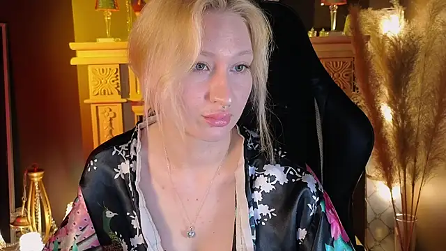 so softy online show from June 10, 8:52 pm