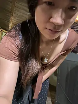 Sexy-byly20 online show from July 17, 4:19 am