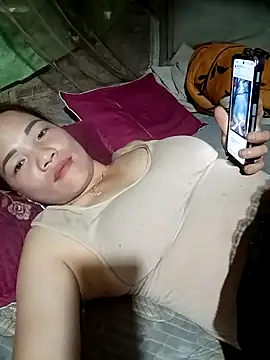 Eirlys-baby online show from July 13, 8:28 am