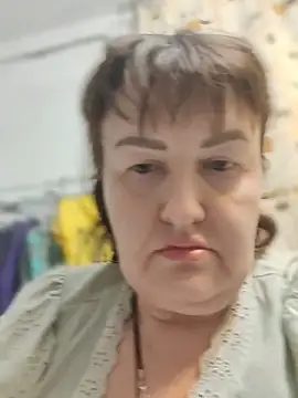 ErikaXShine online show from June 10, 6:40 pm