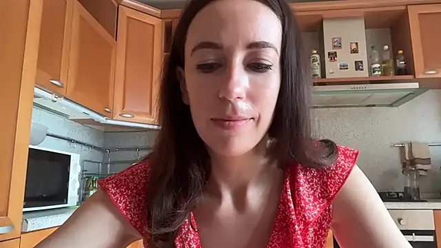 Snapshot of Flamingo_Queen chatting on July 24, 5:05 am Flamingo Queen online show from July 24, 5:05 am