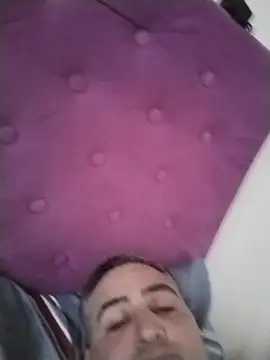 sedentalmaduro online show from June 14, 2:08 pm