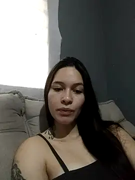 amina hott online show from June 9, 11:55 am
