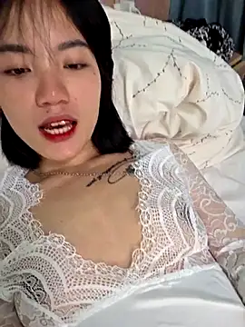 lililigea online show from June 14, 3:58 pm