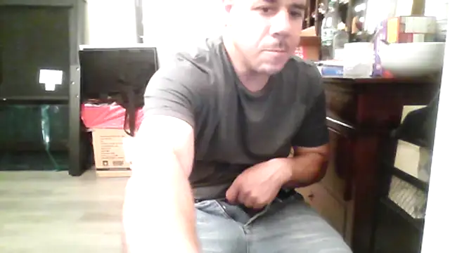 toosexy4myshirt online show from July 8, 2:27 am