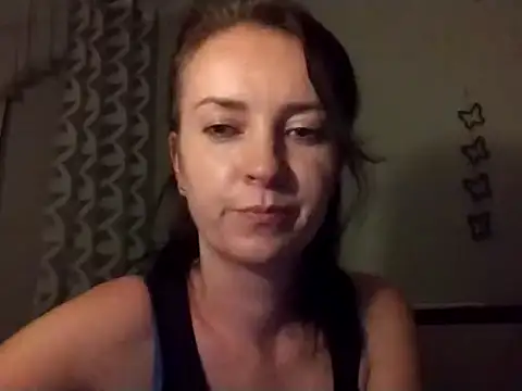 Snapshot of JenniferAlone chatting on July 16, 8:37 pm JenniferAlone online show from July 16, 8:37 pm