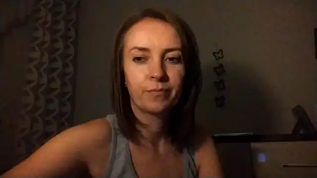 Snapshot of JenniferAlone chatting on July 20, 8:11 pm JenniferAlone online show from July 20, 8:11 pm