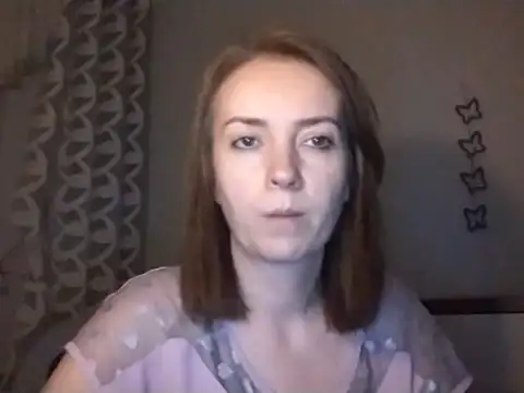 Snapshot of JenniferAlone chatting on July 27, 8:05 pm JenniferAlone online show from July 27, 8:05 pm