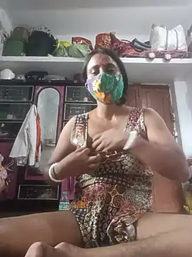 Snapshot of Simi-hot-boudi chatting on July 5, 1:56 am Simi-hot-boudi online show from July 5, 1:56 am