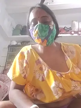 Snapshot of Simi-hot-boudi chatting on July 5, 4:19 am Simi-hot-boudi online show from July 5, 4:19 am