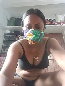 Snapshot of Simi-hot-boudi chatting on July 14, 2:49 am Simi-hot-boudi online show from July 14, 2:49 am