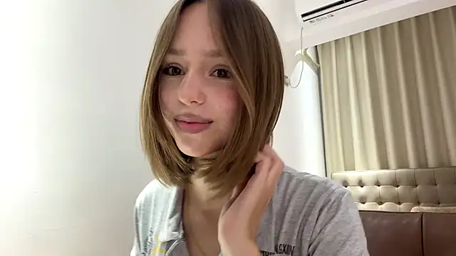 AyannaWeddell online show from June 11, 5:27 am