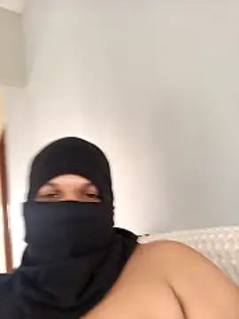 FFelipe000777 online show from June 8, 1:11 pm