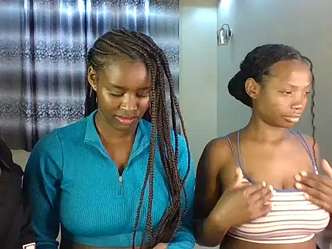 Prettygodess1 online show from June 13, 8:29 pm