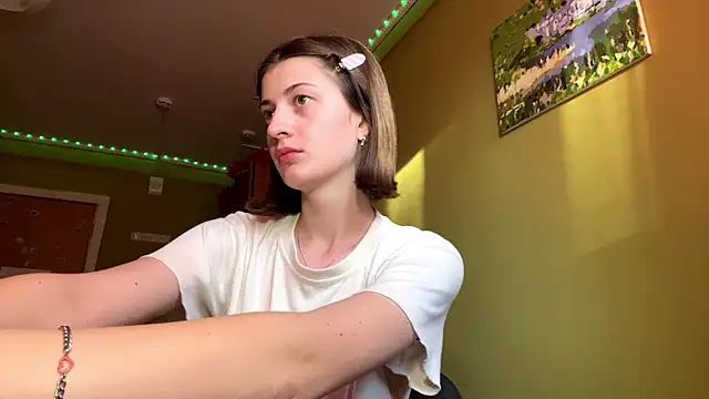 Snapshot of Milisooona chatting on August 1, 4:06 pm Milisooona online show from August 1, 4:06 pm