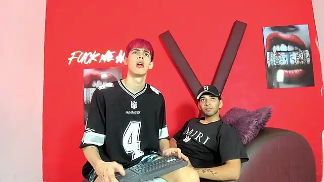 Funny dirty boys1 online show from June 10, 7:35 pm