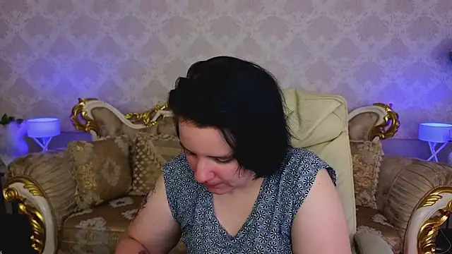Snapshot of KatrinMilly chatting on July 6, 5:26 am KatrinMilly online show from July 6, 5:26 am