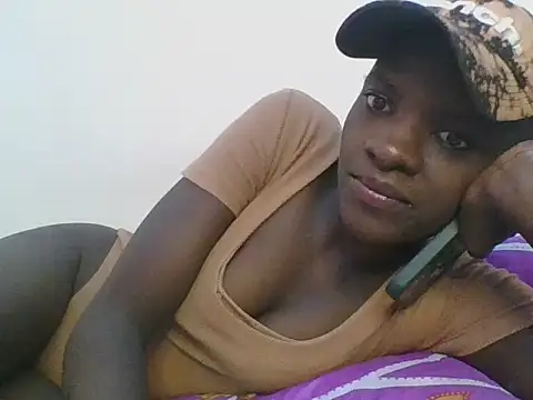 ebonypetite2 online show from July 9, 4:27 am