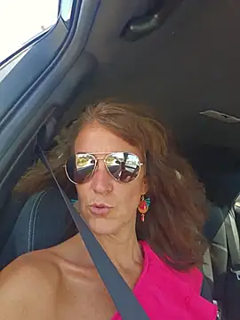 Giulia2903 online show from June 13, 1:09 pm