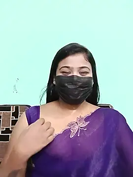 Snapshot of Sweathatamil chatting on July 19, 5:27 pm Sweathatamil online show from July 19, 5:27 pm