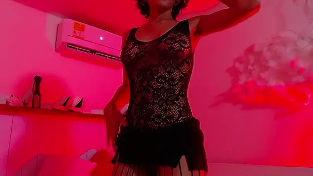 Snapshot of Margarita_Sterling chatting on June 27, 1:50 pm Margarita Sterling online show from June 27, 1:50 pm