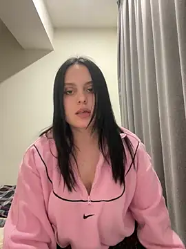 KiraLove777 online show from June 9, 11:27 pm