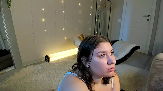 Velvet Kisss online show from July 30, 2:10 am