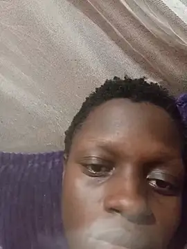 Petitekendy online show from June 11, 2:26 pm