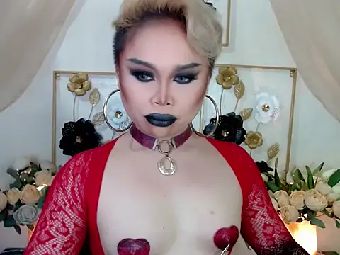Snapshot of MISS_BONGGA_NOTS chatting on July 30, 7:57 pm MISS BONGGA NOTS online show from July 30, 7:57 pm