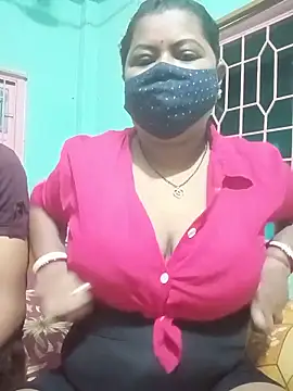 Snapshot of Mumtaz-vijay8 chatting on June 27, 6:24 pm Mumtaz-vijay8 online show from June 27, 6:24 pm
