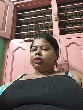 Snapshot of Mumtaz-vijay8 chatting on July 28, 6:31 pm Mumtaz-vijay8 online show from July 28, 6:31 pm