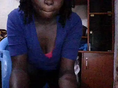 Snapshot of lucyswee chatting on July 21, 5:59 pm lucyswee online show from July 21, 5:59 pm