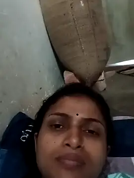 Snapshot of Smritiii chatting on July 2, 12:54 am Smritiii online show from July 2, 12:54 am