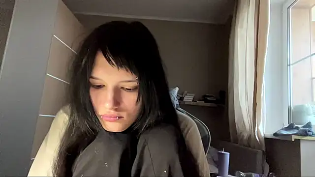 Snapshot of SebrinaMontelle chatting on June 22, 8:11 am SebrinaMontelle online show from June 22, 8:11 am