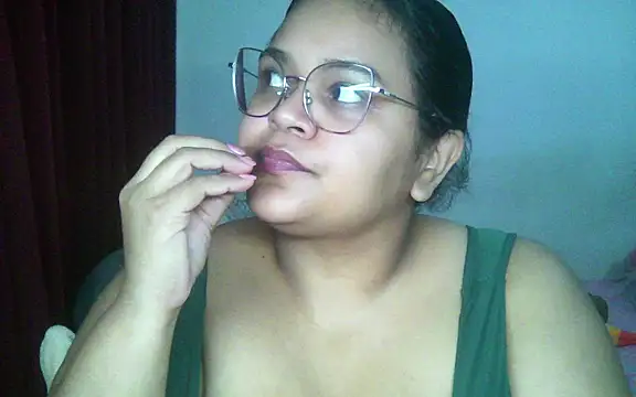 soymelancia online show from July 3, 8:37 pm