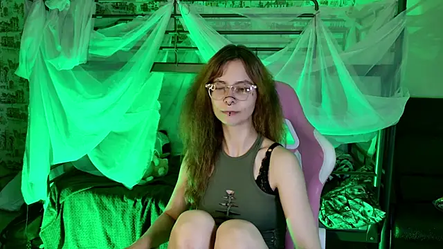 CarterRain online show from July 3, 8:26 pm