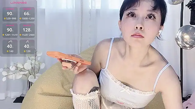 BabySnake online show from June 15, 8:27 am