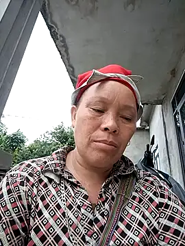 chihuhu1 online show from June 11, 10:24 am
