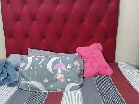 Snapshot of Wifey_Amanda chatting on June 11, 6:06 pm Wifey Amanda online show from June 11, 6:06 pm