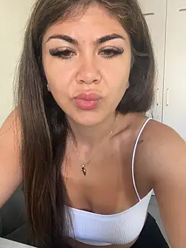 LoveYou2899 online show from July 30, 6:12 am