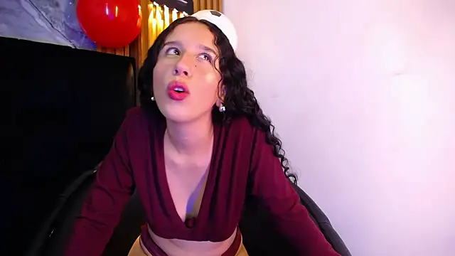 Snapshot of Zafira_Cass chatting on June 28, 3:01 am Zafira Cass online show from June 28, 3:01 am