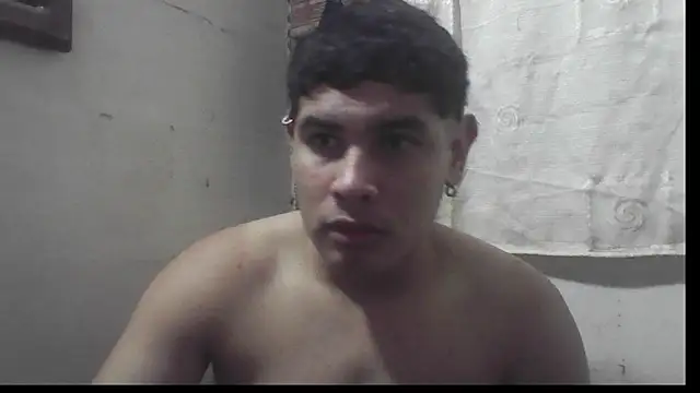 Snapshot of mr-papu69 chatting on June 23, 8:07 pm mr-papu69 online show from June 23, 8:07 pm
