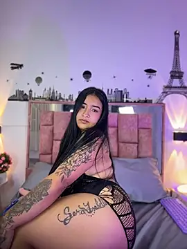 Snapshot of Celeste_1Sweet chatting on June 18, 1:15 pm Celeste 1Sweet online show from June 18, 1:15 pm