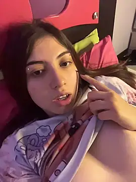 cassierosse2 online show from June 14, 7:05 pm