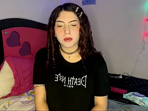 cassierosse2 online show from July 11, 5:21 am