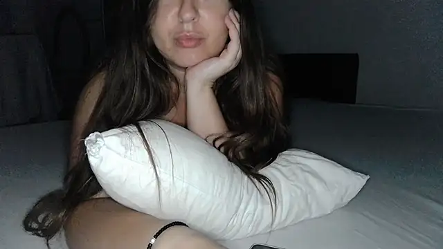 Snapshot of Monia9530 chatting on July 13, 10:34 pm Monia9530 online show from July 13, 10:34 pm