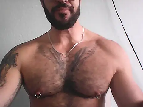 Snapshot of mrbighairychest chatting on June 22, 2:47 pm mrbighairychest online show from June 22, 2:47 pm