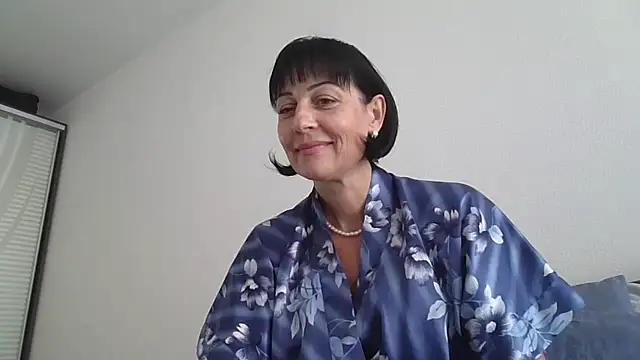 Snapshot of Lakomka499 chatting on July 26, 1:51 pm Lakomka499 online show from July 26, 1:51 pm