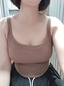 sexy girll2k online show from July 7, 7:45 am